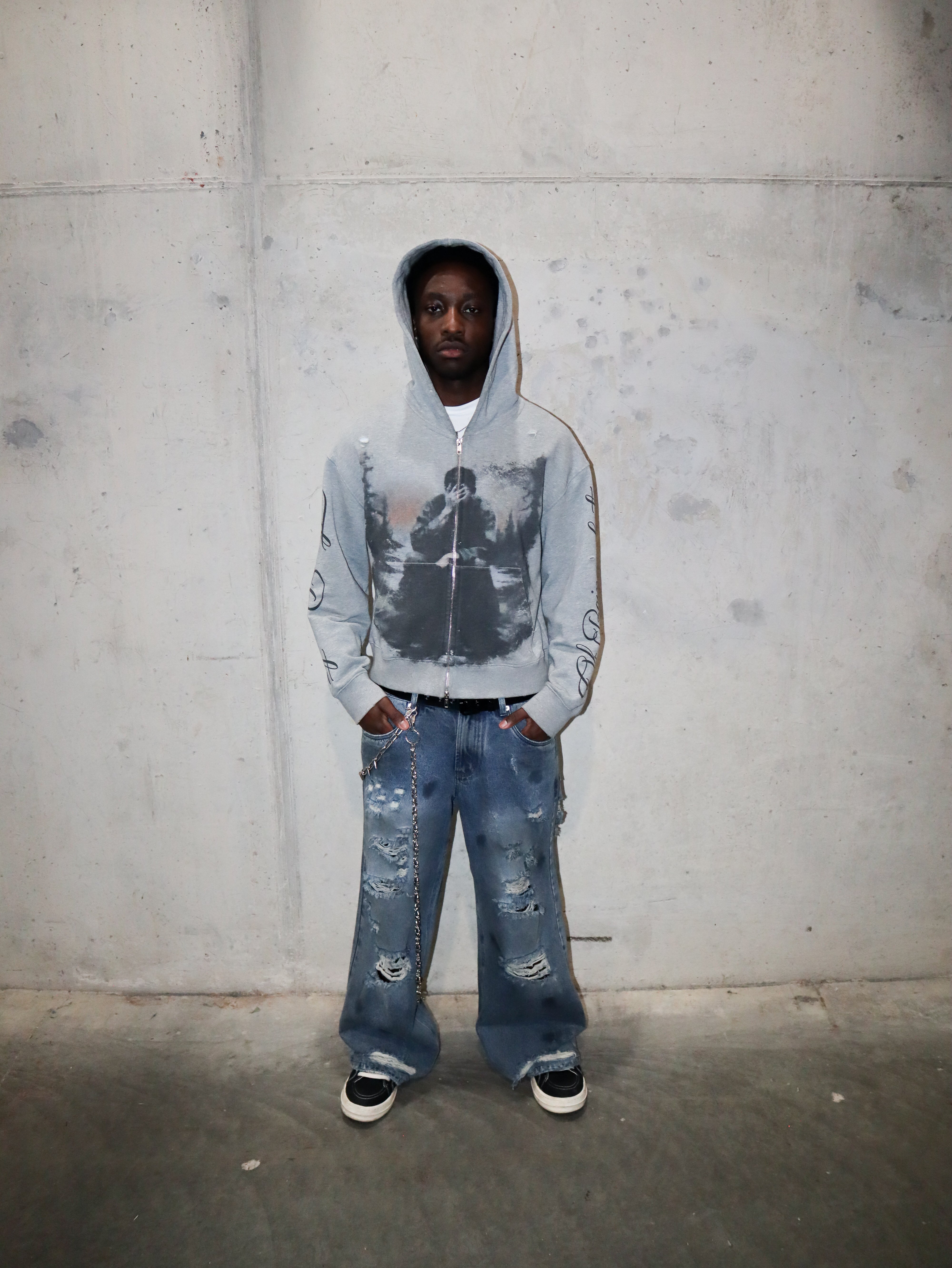 The Beauty of Being Lost Zip-up (Grey)