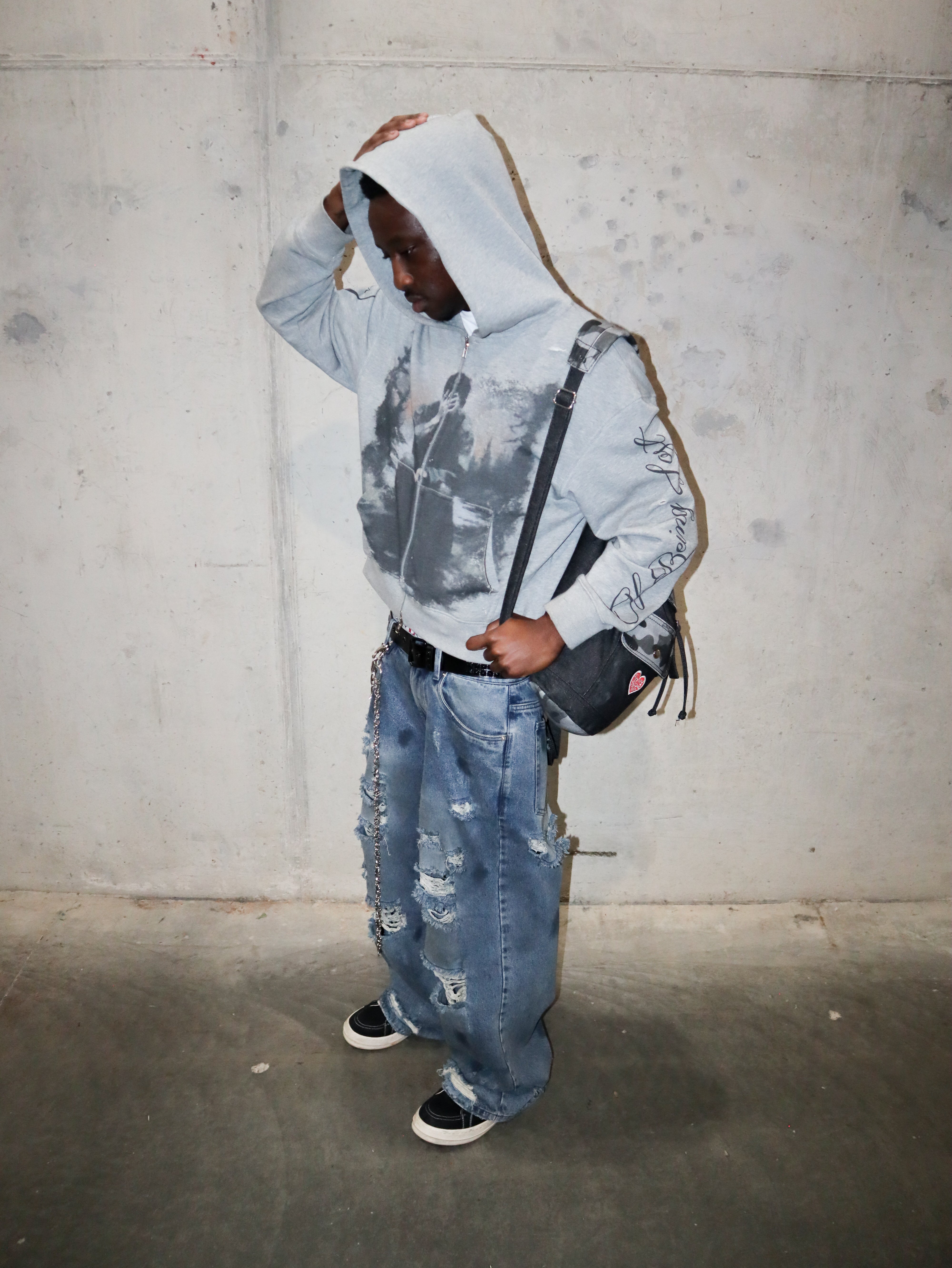 The Beauty of Being Lost Zip-up (Grey)